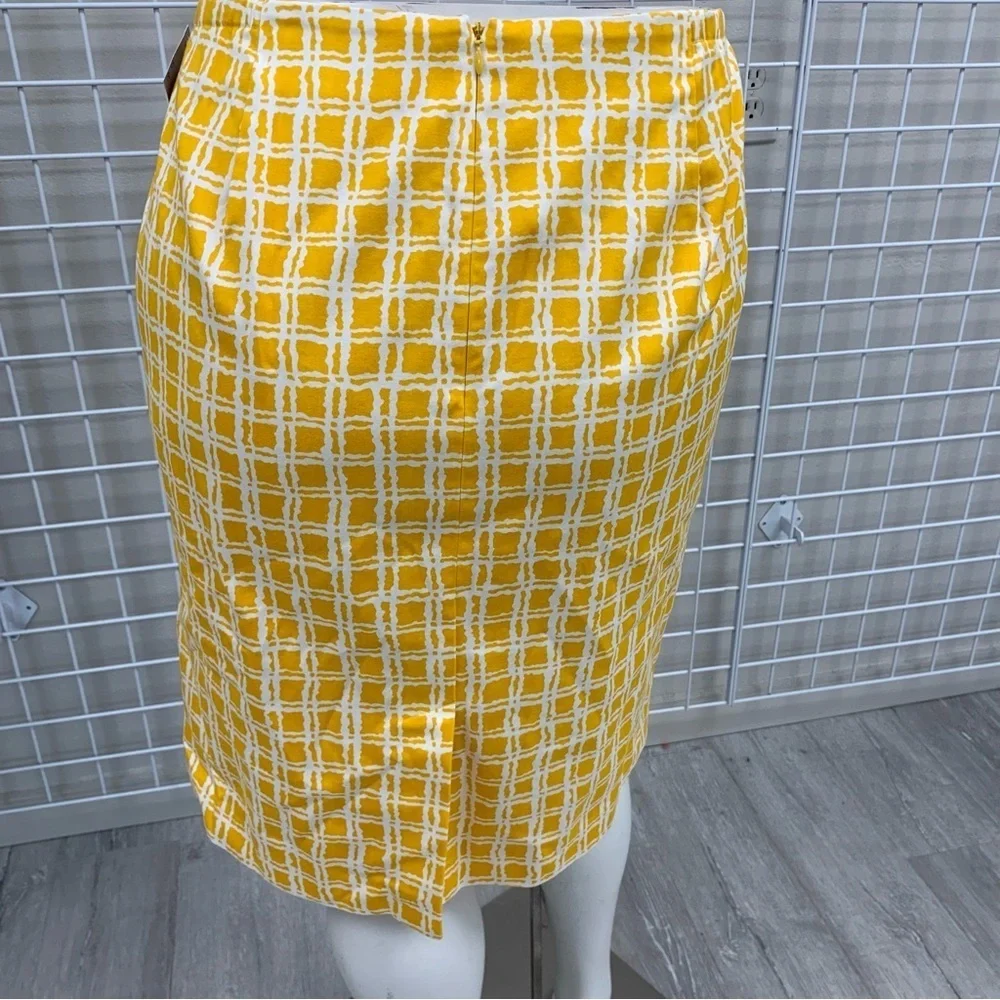 Talbots Mid Length 100% Cotton Skirt.  Size 18